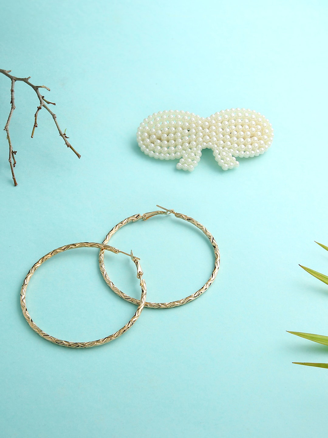 

justpeachy Combo Of Gold-Toned Contemporary Hoop Earrings With Embellished Clip