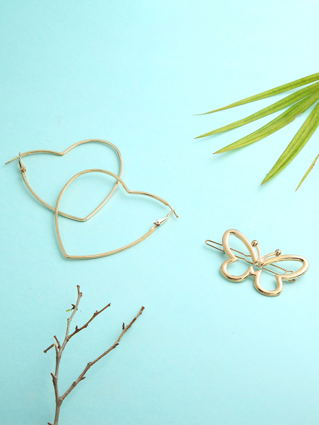 

justpeachy Gold-Toned Heart Shaped Hoop Earrings With Hair Clip