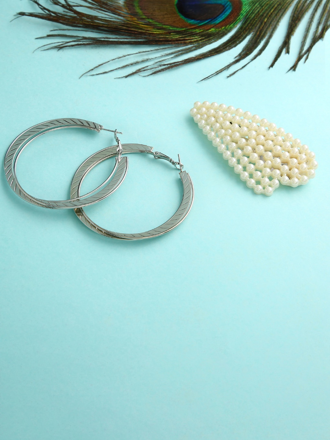 

justpeachy Silver-Toned Contemporary Hoop Earrings