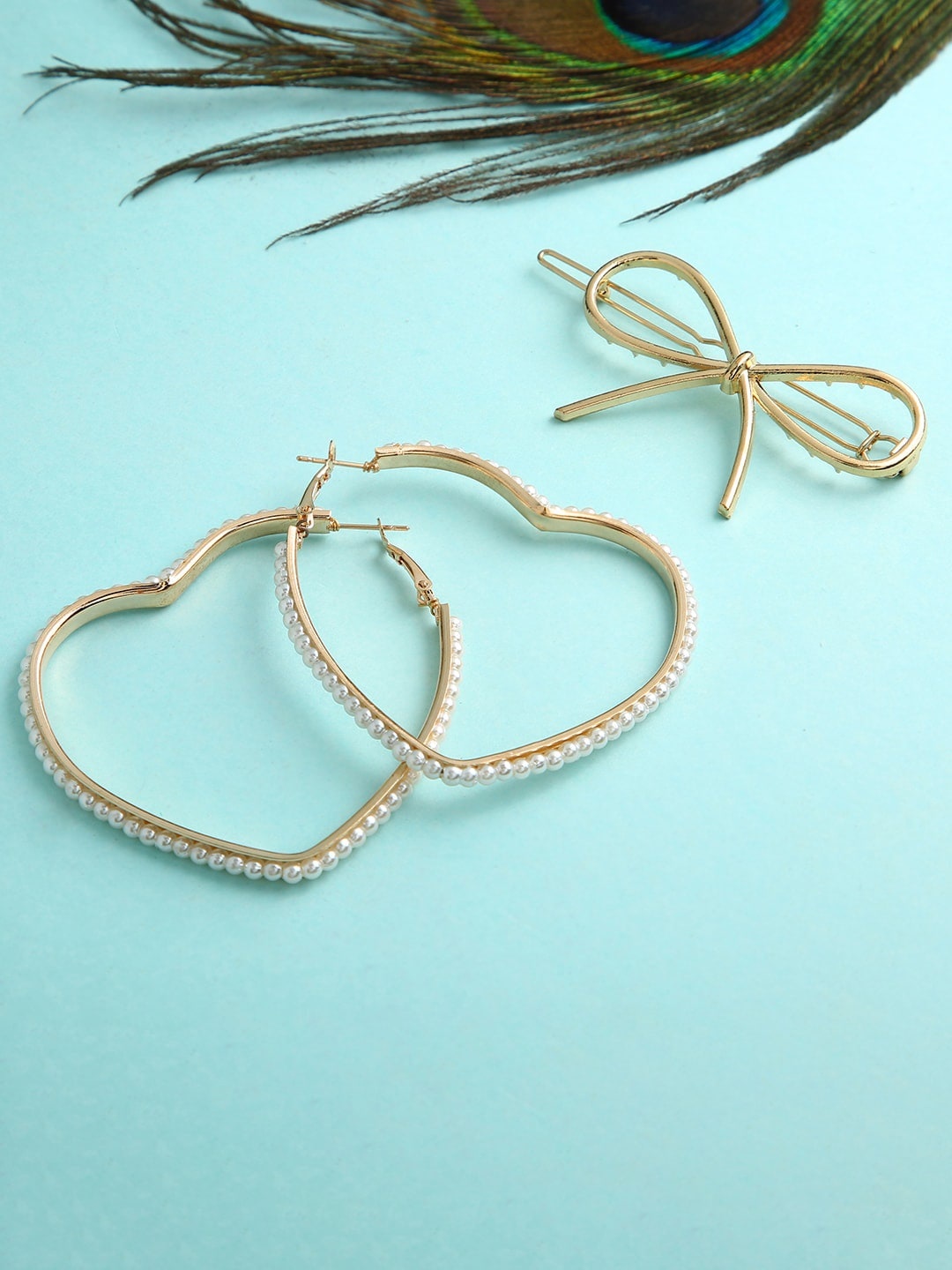 

justpeachy Gold-Toned Contemporary Hoop Earrings