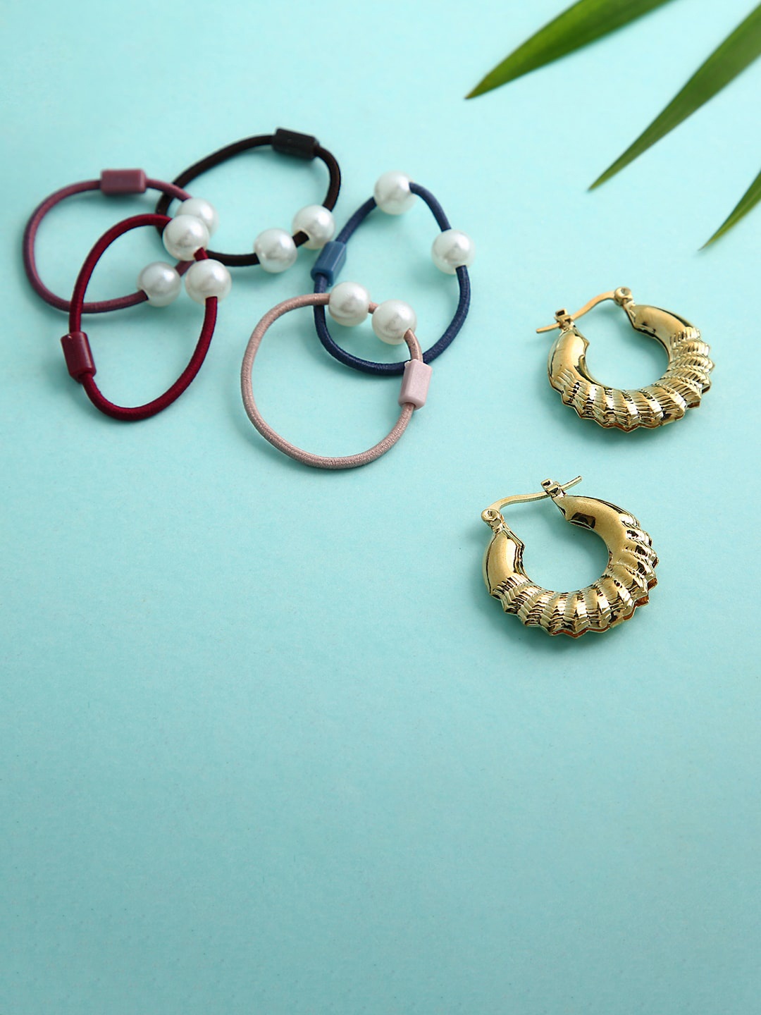 

justpeachy Gold-Toned Contemporary Studs Earrings