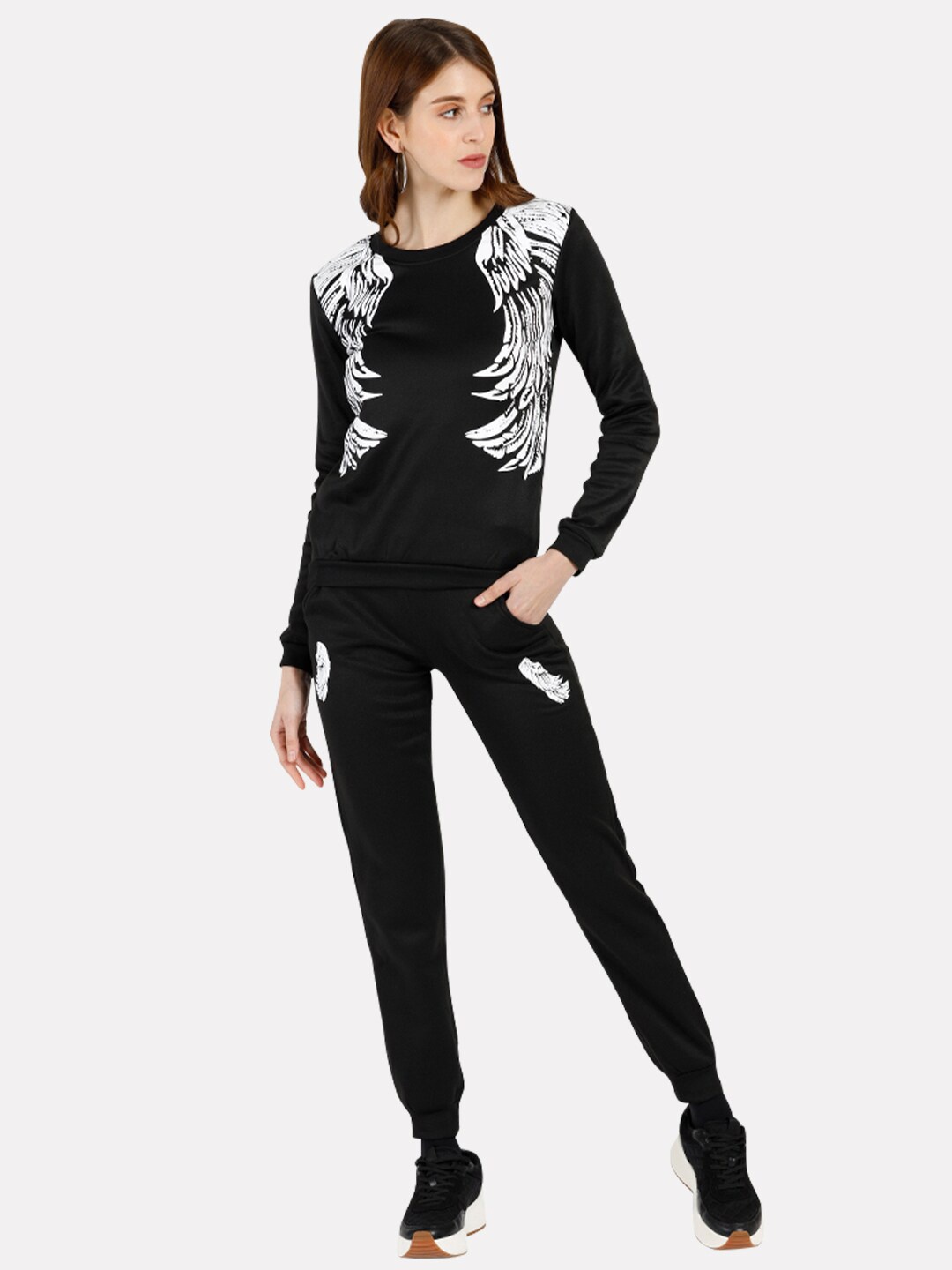 

iki chic Women Black & White Printed Sweatshirt With Joggers