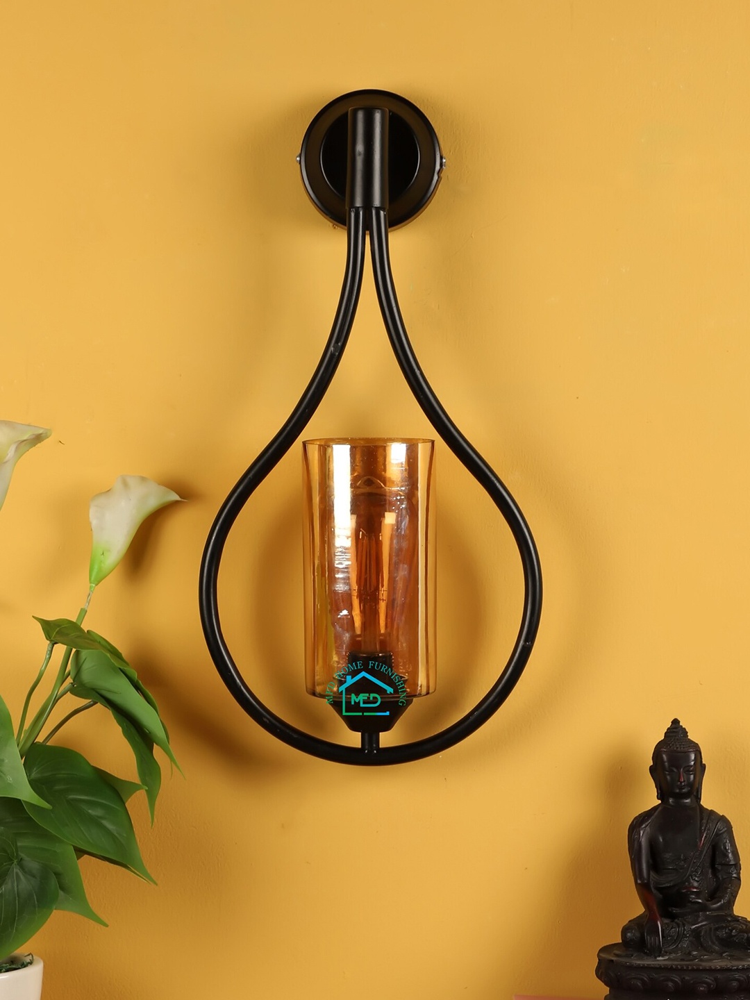 

MFD HOME FURNISHING Black Cylinder Shaped Wall Lamp