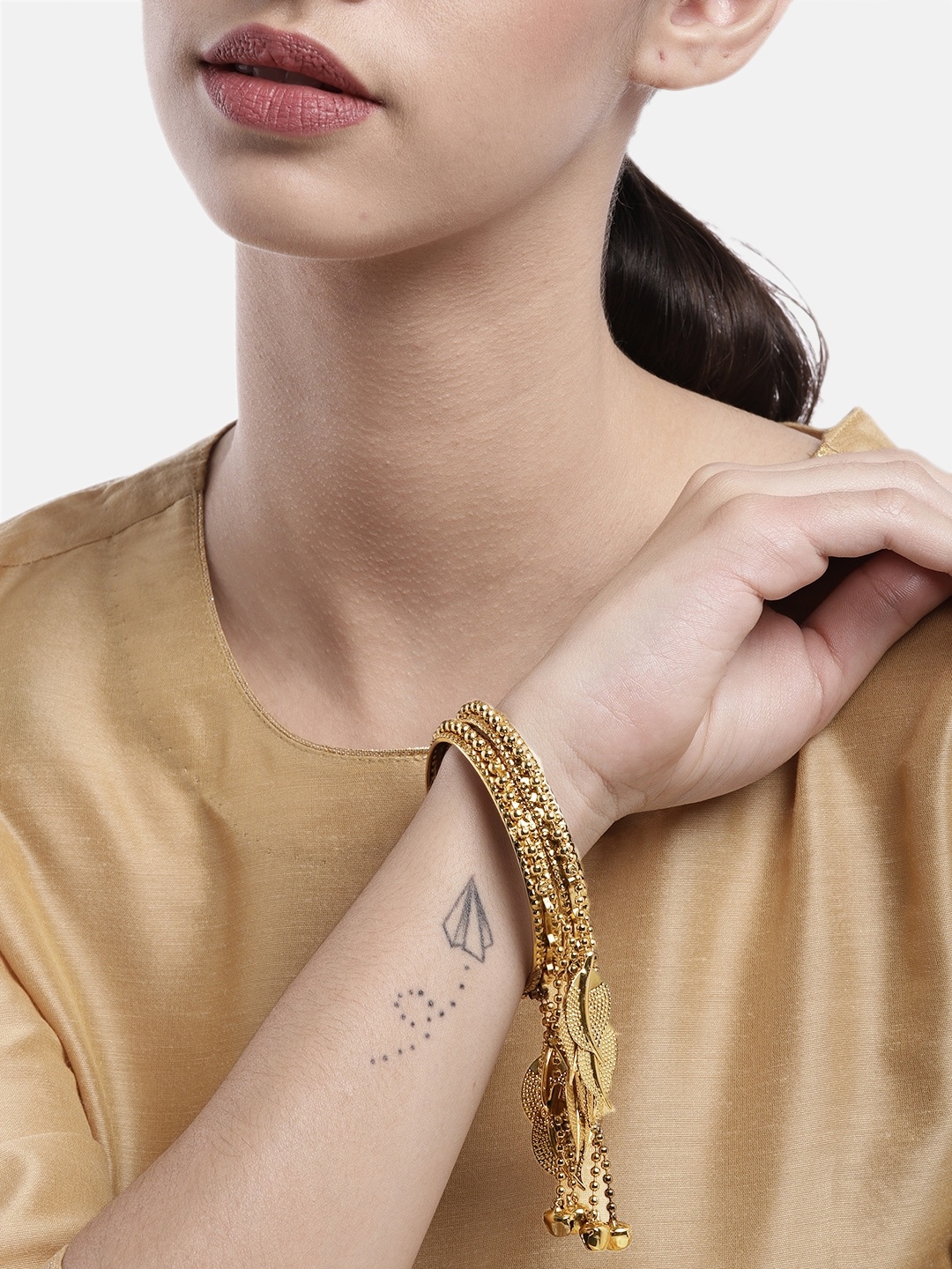 

Anouk Set of 3 Gold-Plated Textured Kada Bangles