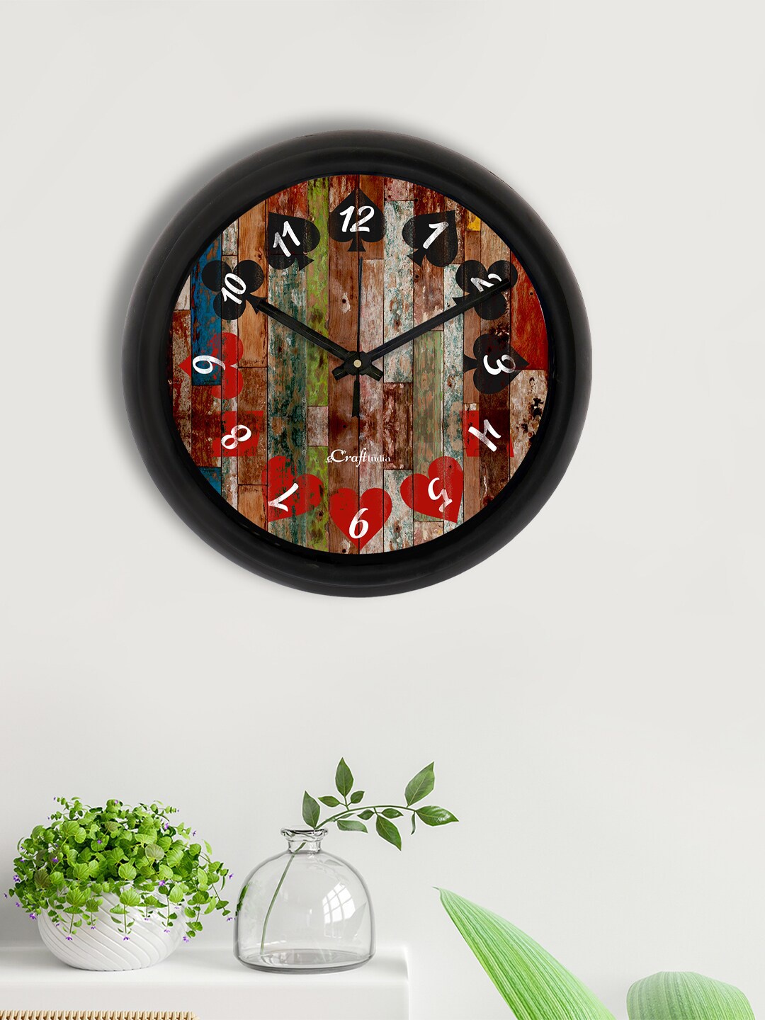 

eCraftIndia Brown & Red Printed Contemporary Analogue Wall Clock