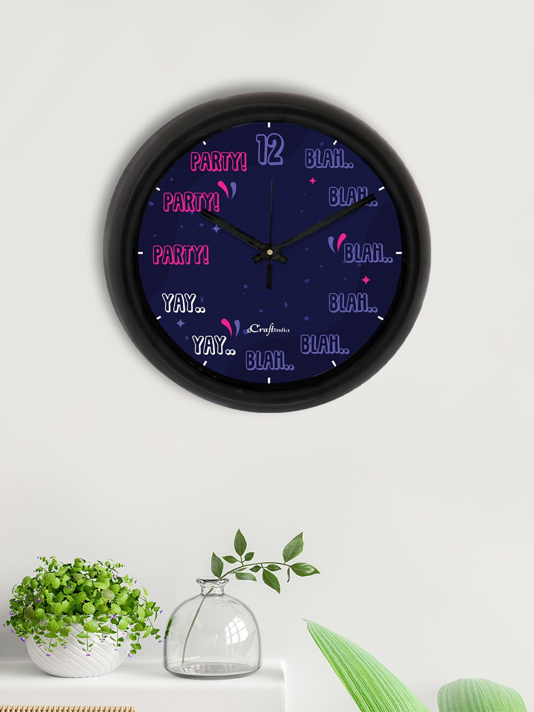 

eCraftIndia Blue & Pink Printed Contemporary Analogue Wall Clock