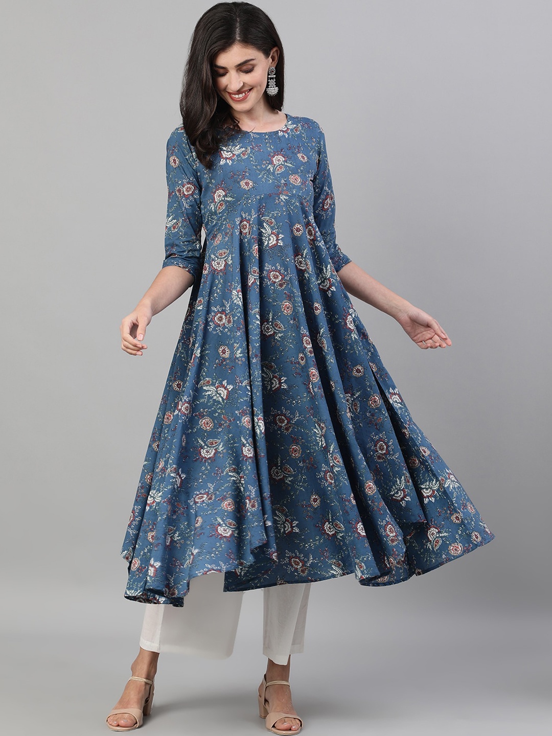 

GULMOHAR JAIPUR Women Blue Floral Printed Floral Anarkali Kurta