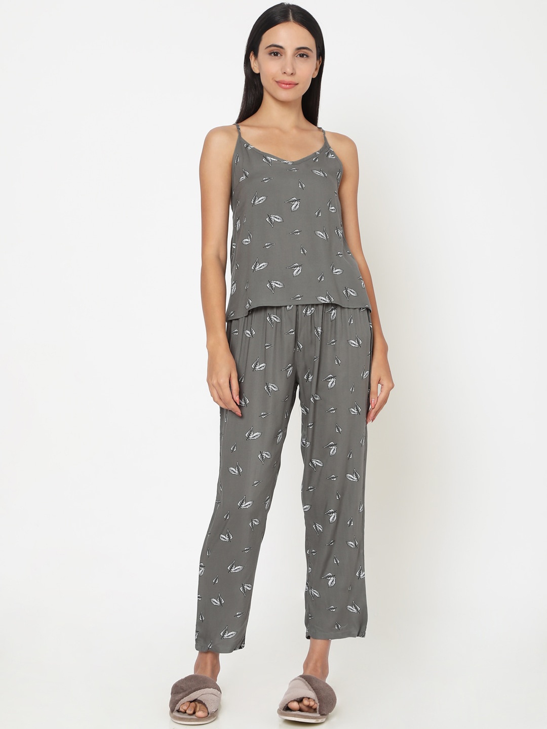 

Smarty Pants Women Grey & White Printed Pure Cotton Night suit
