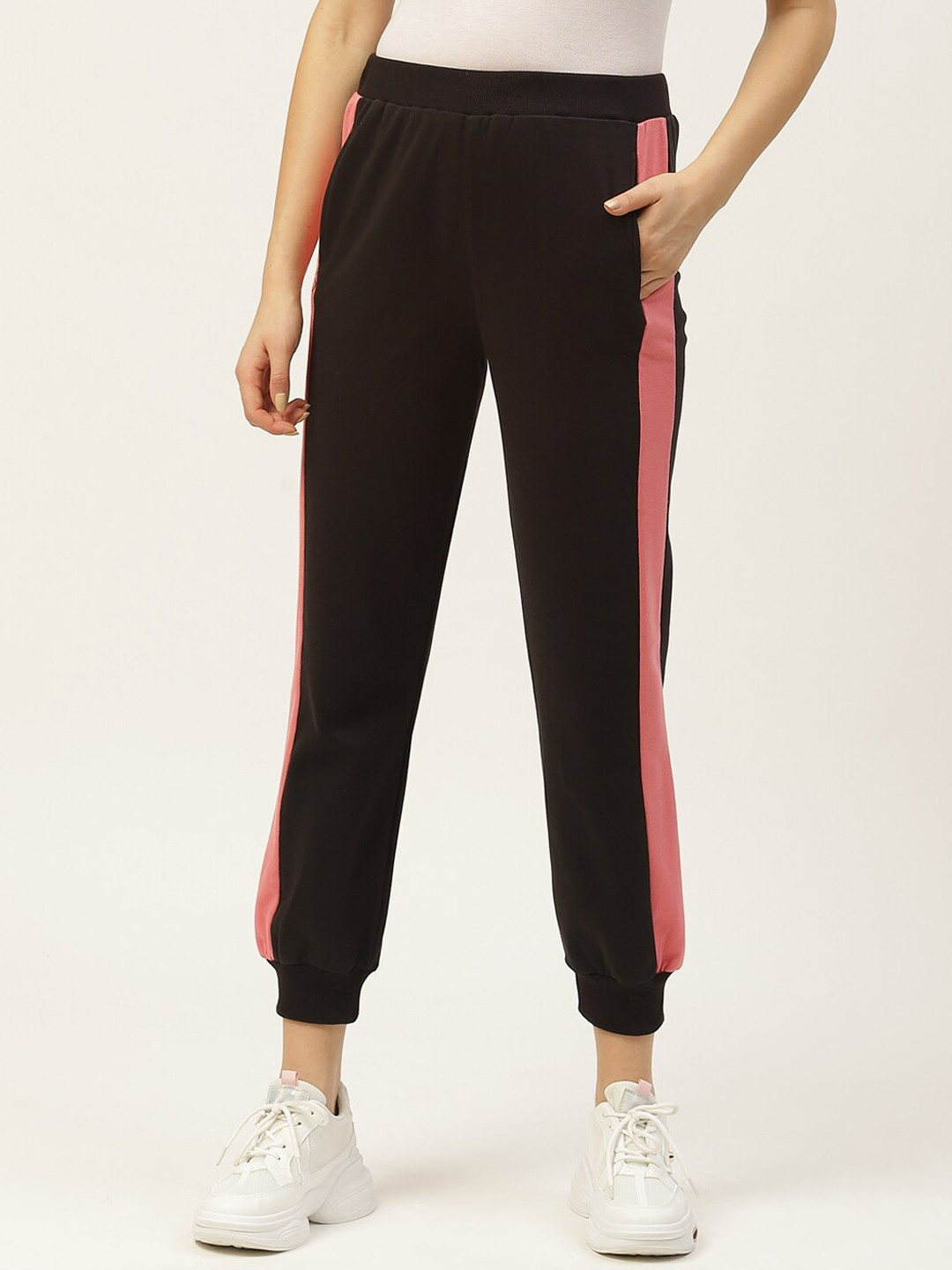 

Laabha Women Black Solid Joggers
