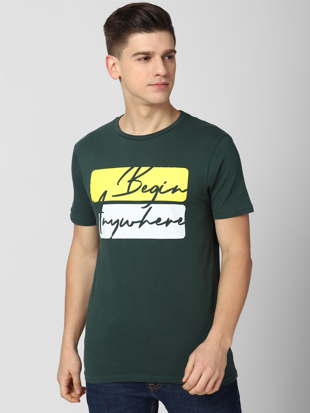 

Peter England Casuals Men Green Printed Pure Cotton Slim Fit T-shirt