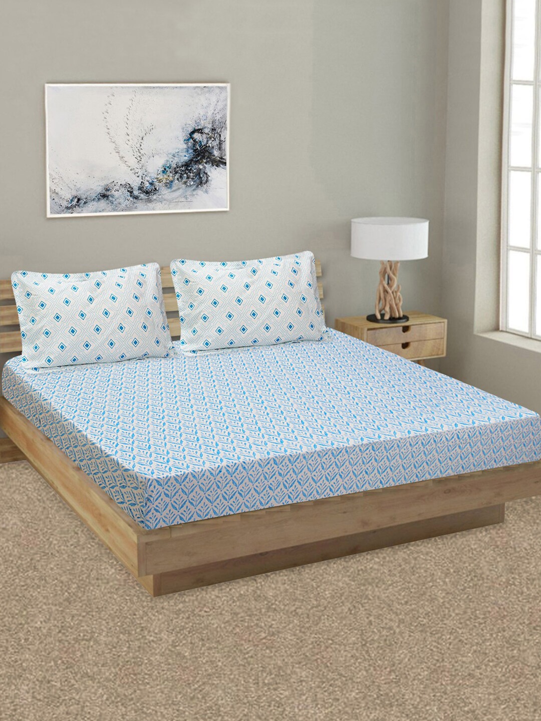 

Aura White & Blue Floral 144 TC King Pure Cotton Bedsheet with 2 Pillow Covers