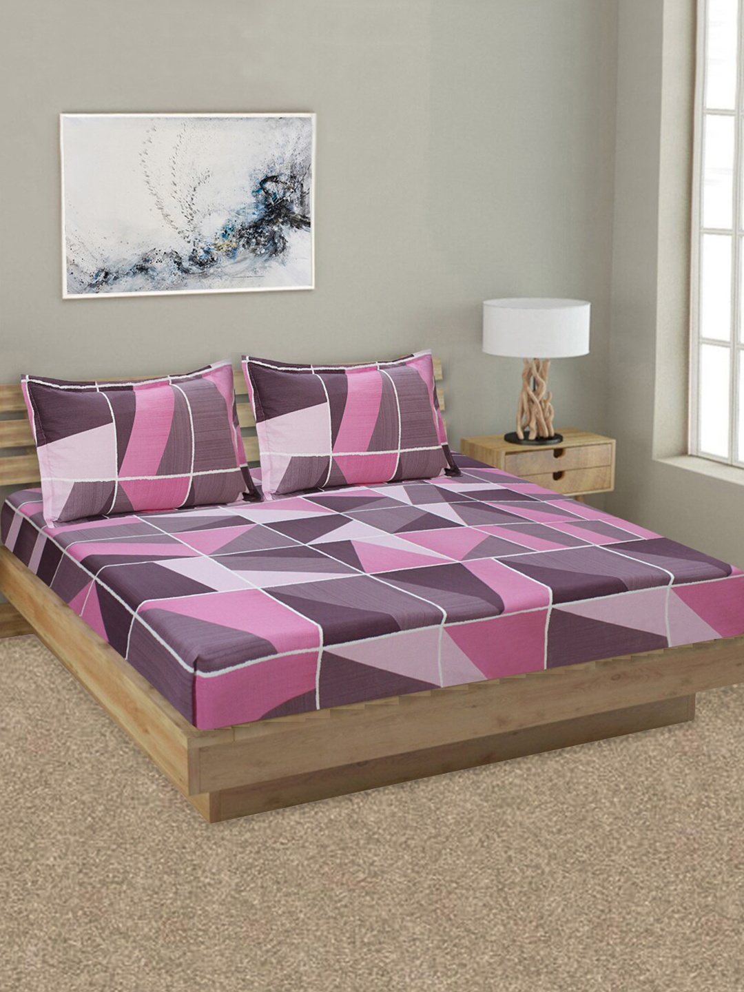 

Aura Purple & Pink Geometric 144 TC Pure Cotton King Bedsheet with 2 Pillow Covers