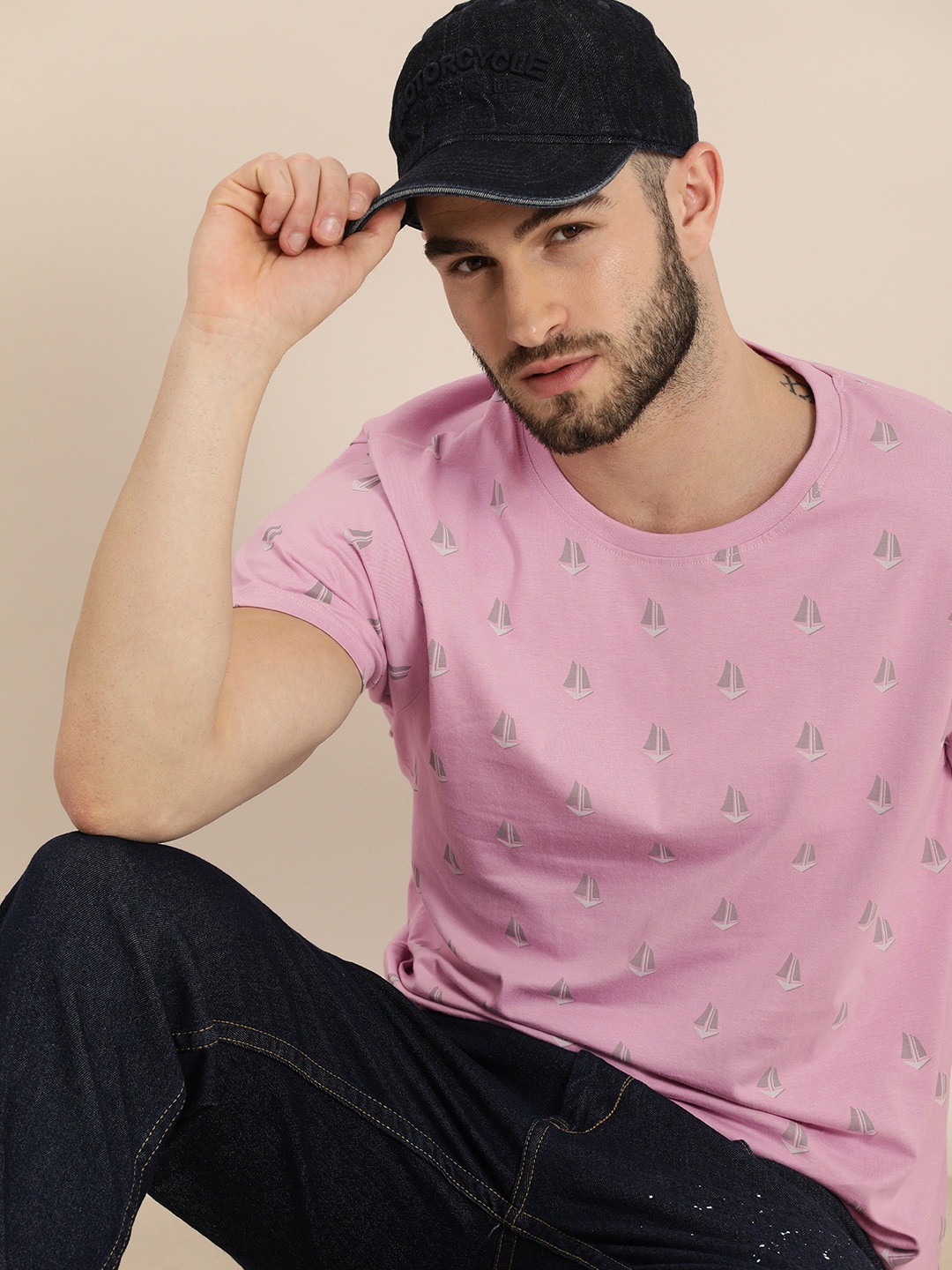 

Moda Rapido Men Pink & Grey Printed Cotton T-shirt