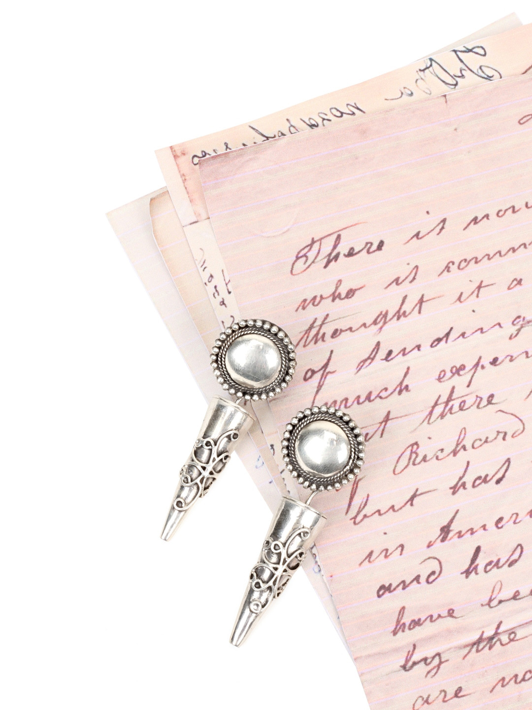 

SANGEETA BOOCHRA Silver-Toned Contemporary Studs Earrings