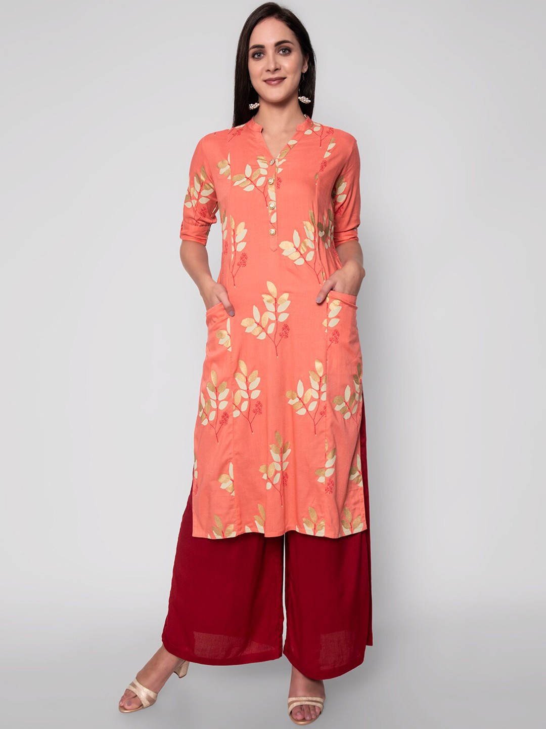 

Wodreams Women Coral & Beige Floral Printed Kurta