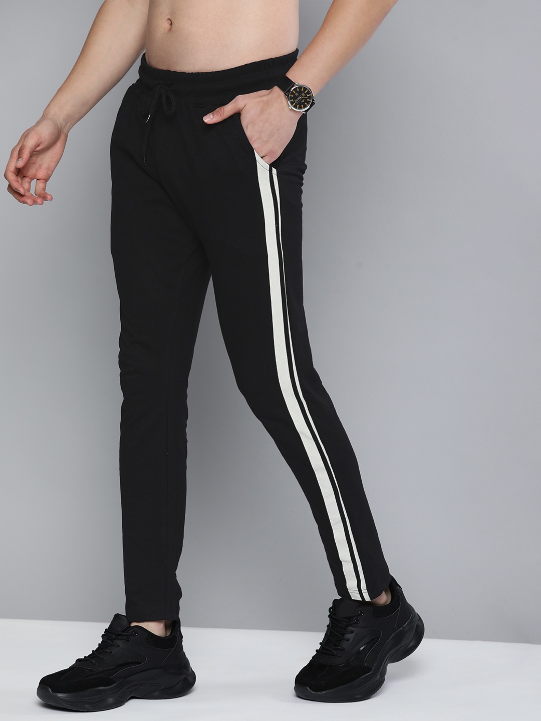 

HERE&NOW Men Black Solid Pure Cotton Slim Fit Track Pants with Side Striped Detail