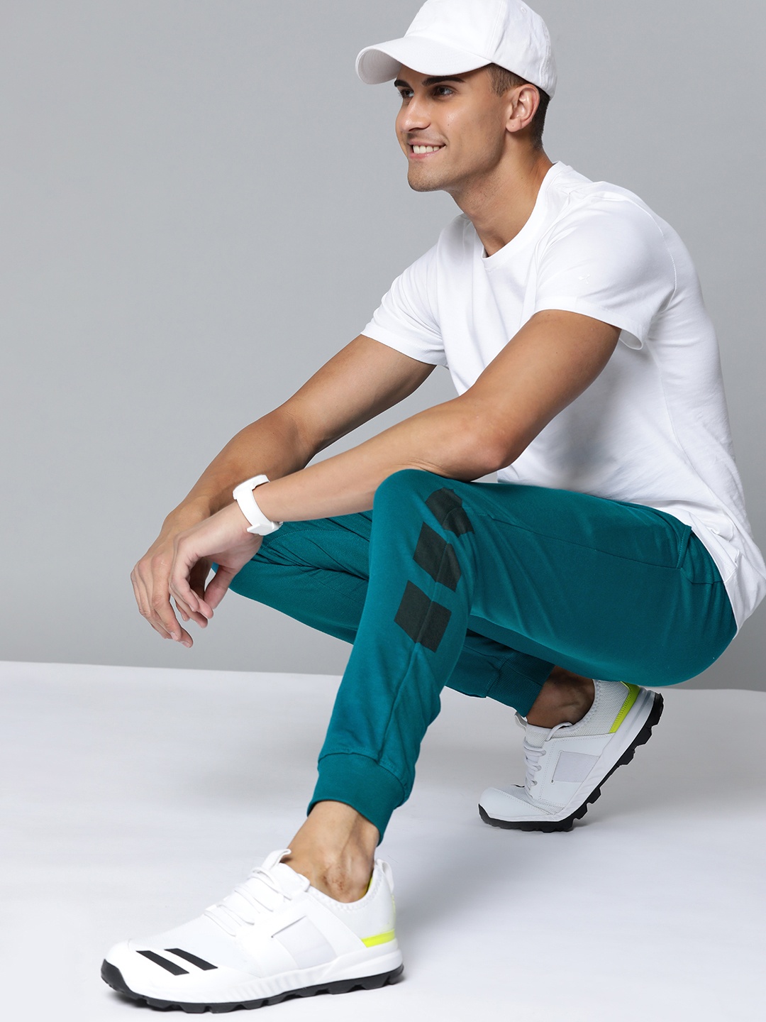 

HERE&NOW Men Teal Blue Pure Cotton Solid Joggers