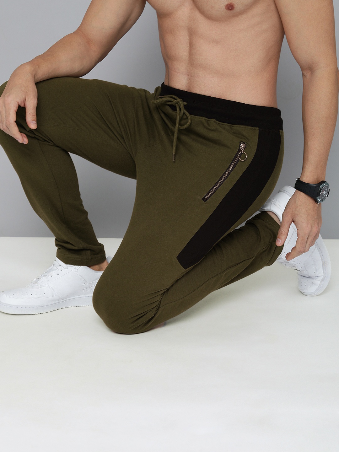 

HERE&NOW Men Olive Green Side Striped Pure Cotton Track Pants
