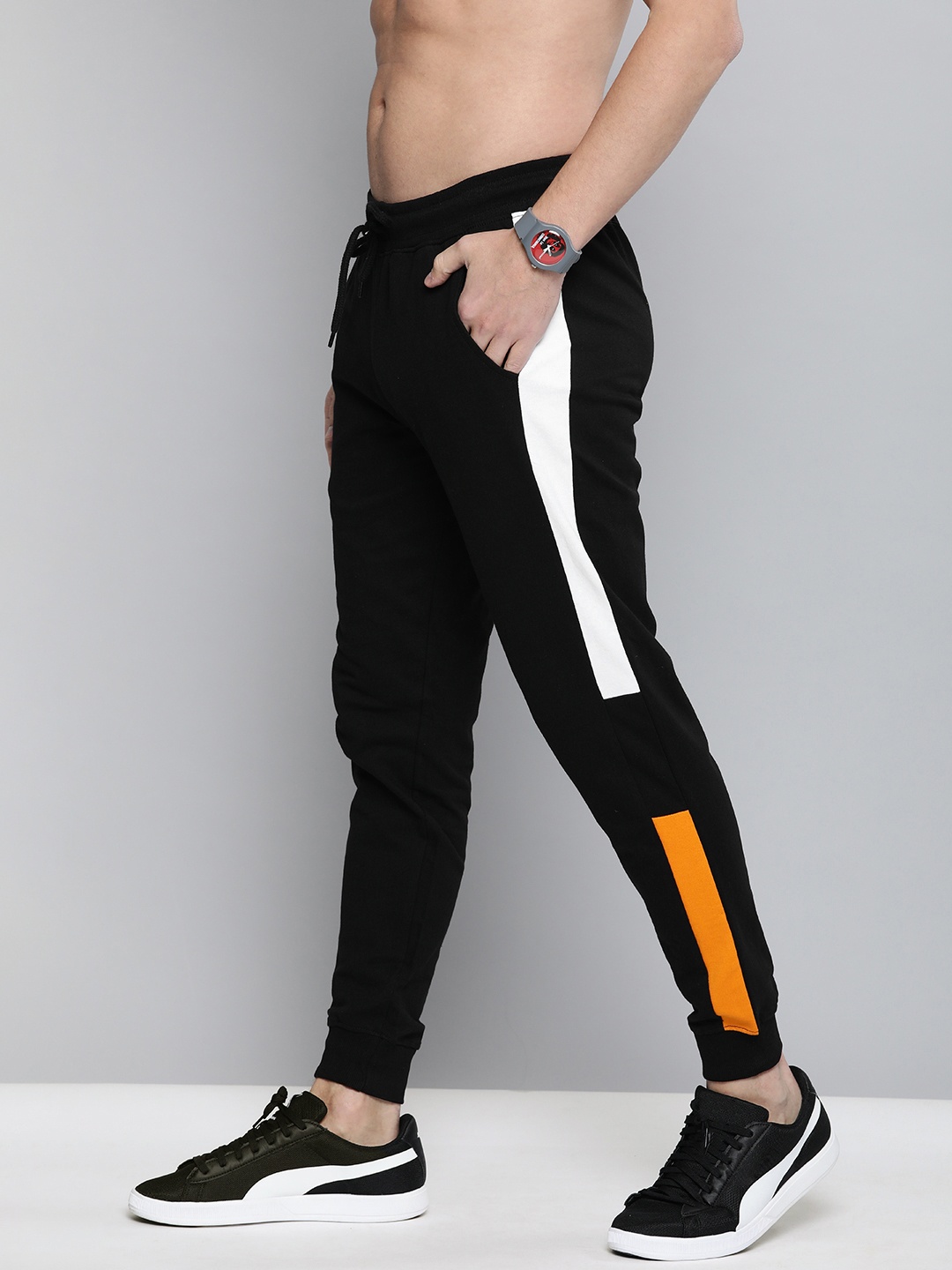 

HERE&NOW Men Black Solid Mid-Rise Pure Cotton Joggers With Side Stripes