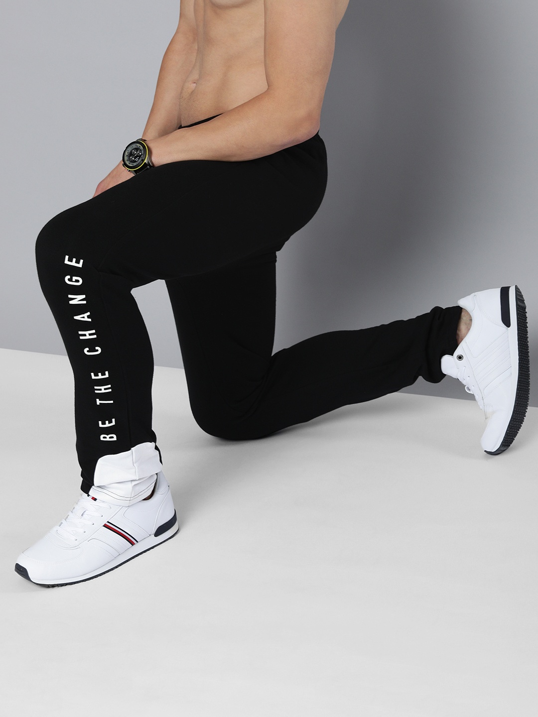 

HERE&NOW Men Black Typography Print Cotton Track Pants