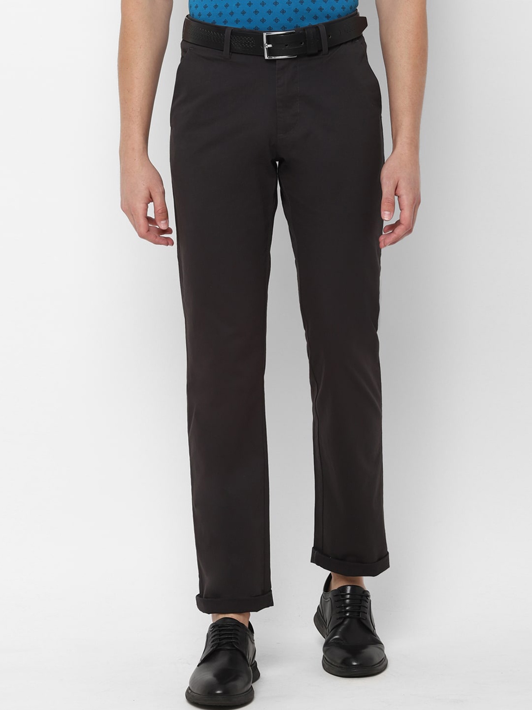 

Allen Solly Men Grey Trousers