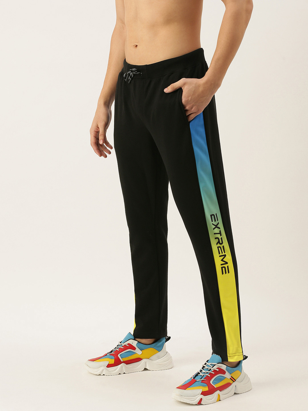 

Flying Machine Men's Double Dyed Regular Black Colourblocked Track Pant