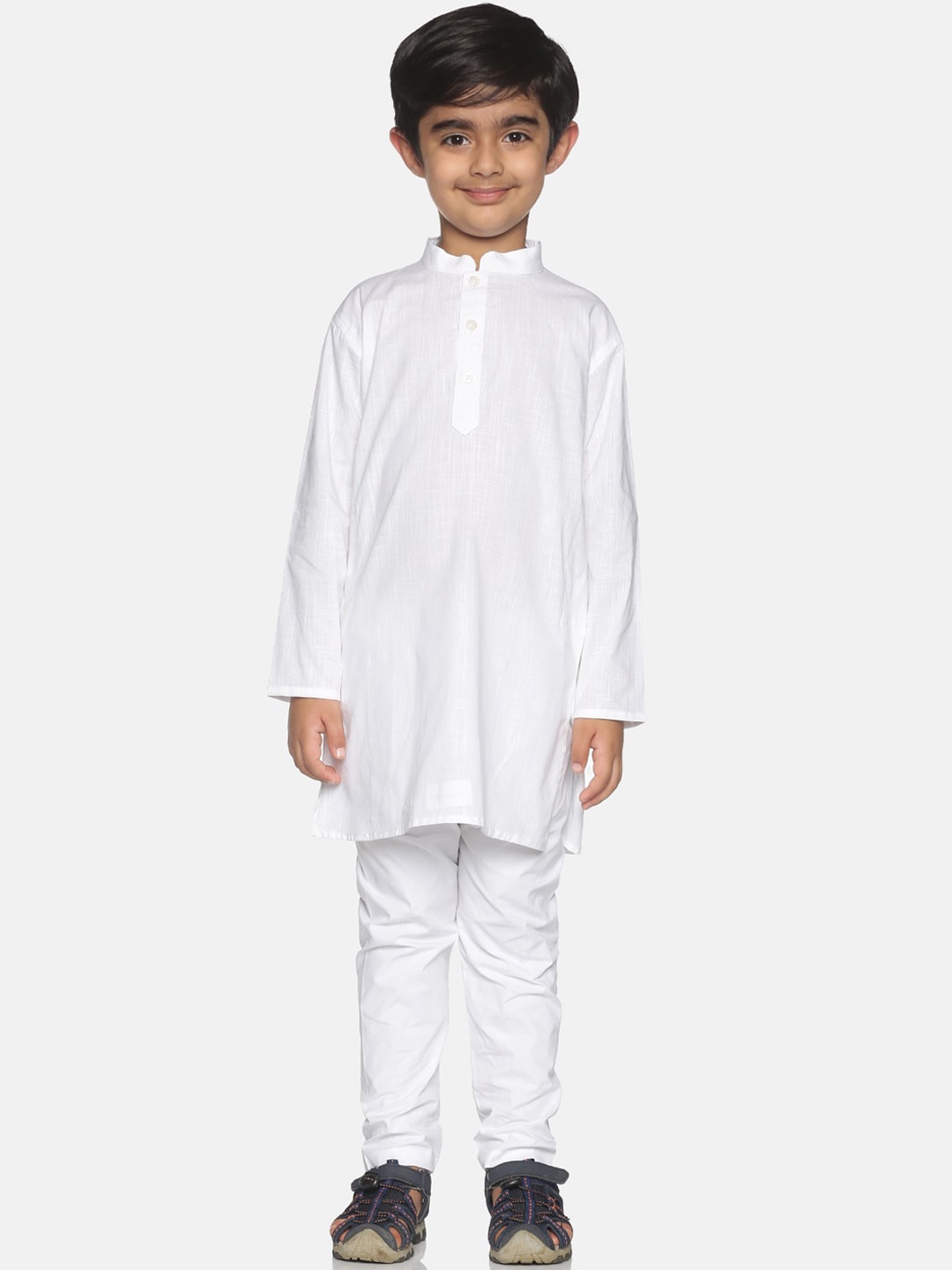 

Sethukrishna Boys White Solid Regular Pure Cotton Kurta and Pyjamas Set