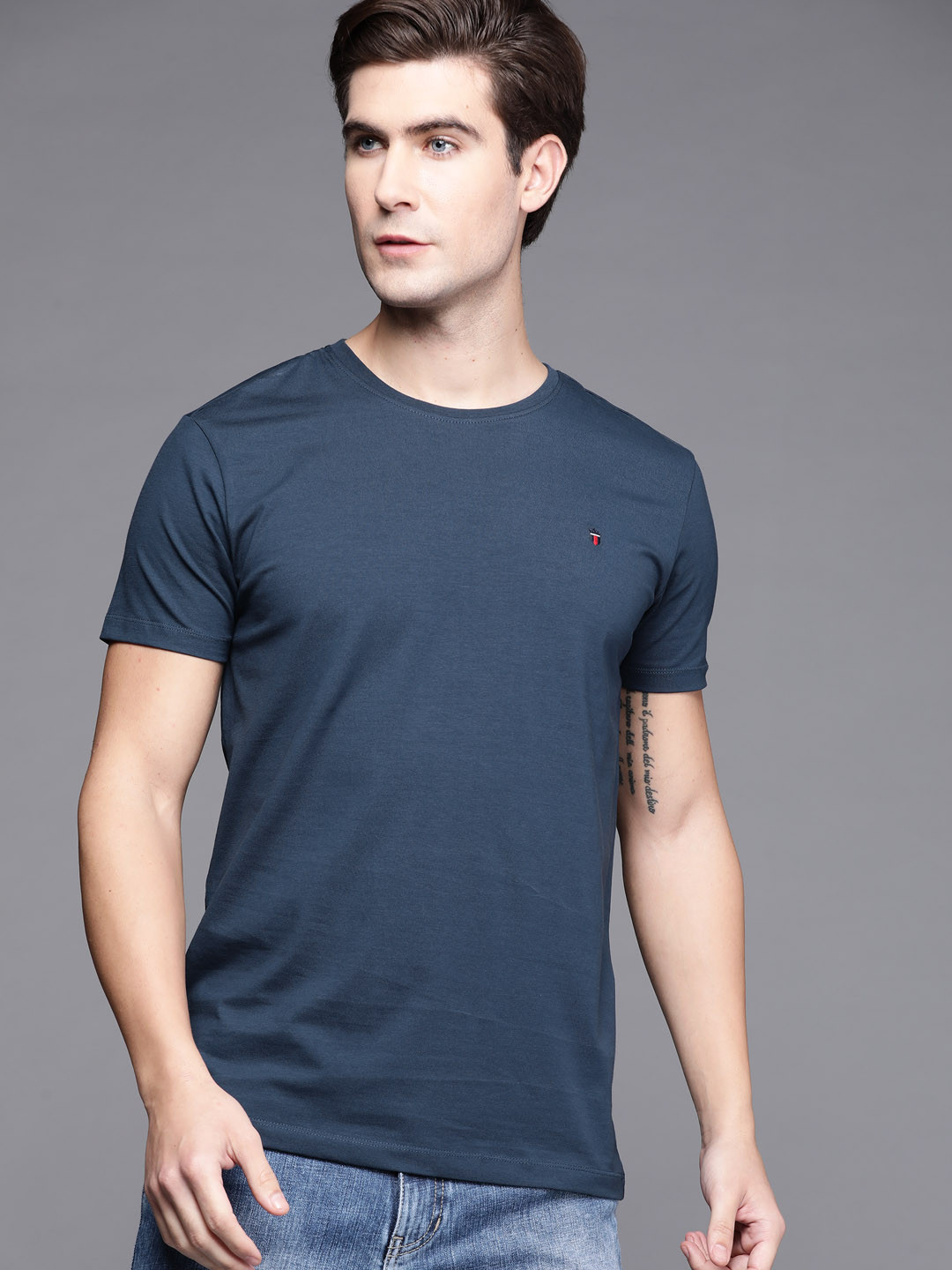 

Louis Philippe Jeans Men Navy Blue Solid Slim Fit T-shirt