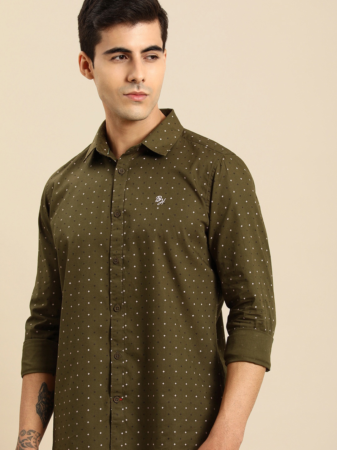 

Being Human Men Olive Green & White Slim Fit Printed Casual Shirt