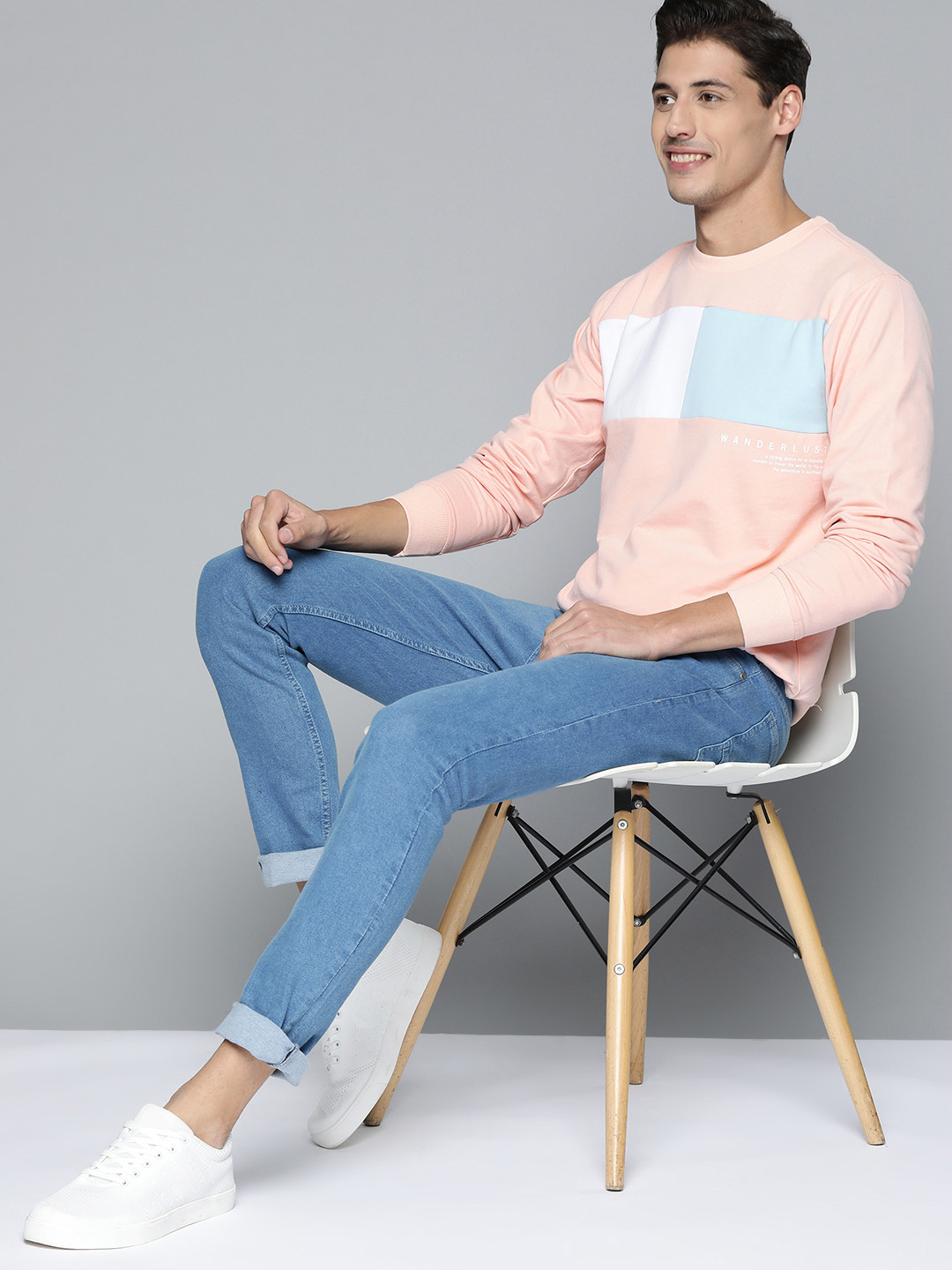 

Mast & Harbour Men Pink & White Pure Cotton Colourblocked Sweatshirt