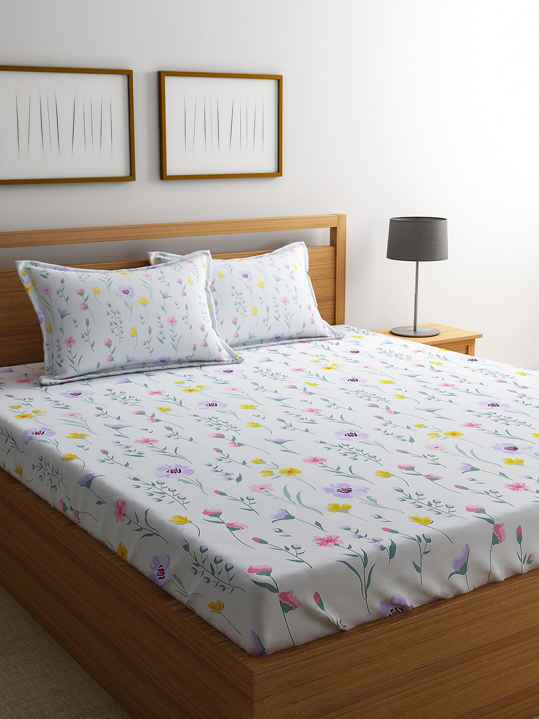 

RAGO White & Pink Floral 210 TC Cotton Queen Bedsheet with 2 Pillow Covers