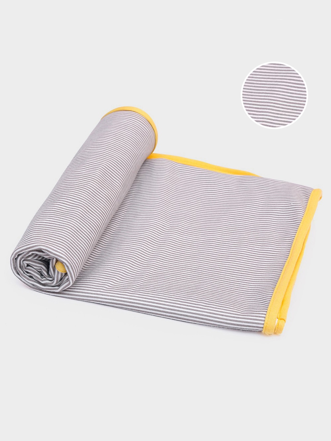 

MiArcus Kids White & Grey Striped Cotton Single Mattress Protector