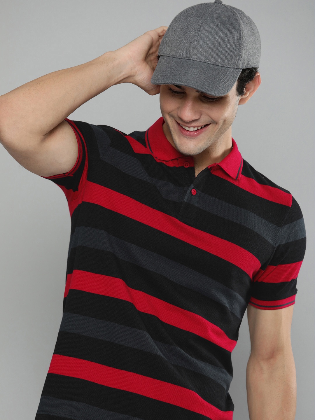 

HERE&NOW Men Black & Red Striped Polo Collar T-shirt