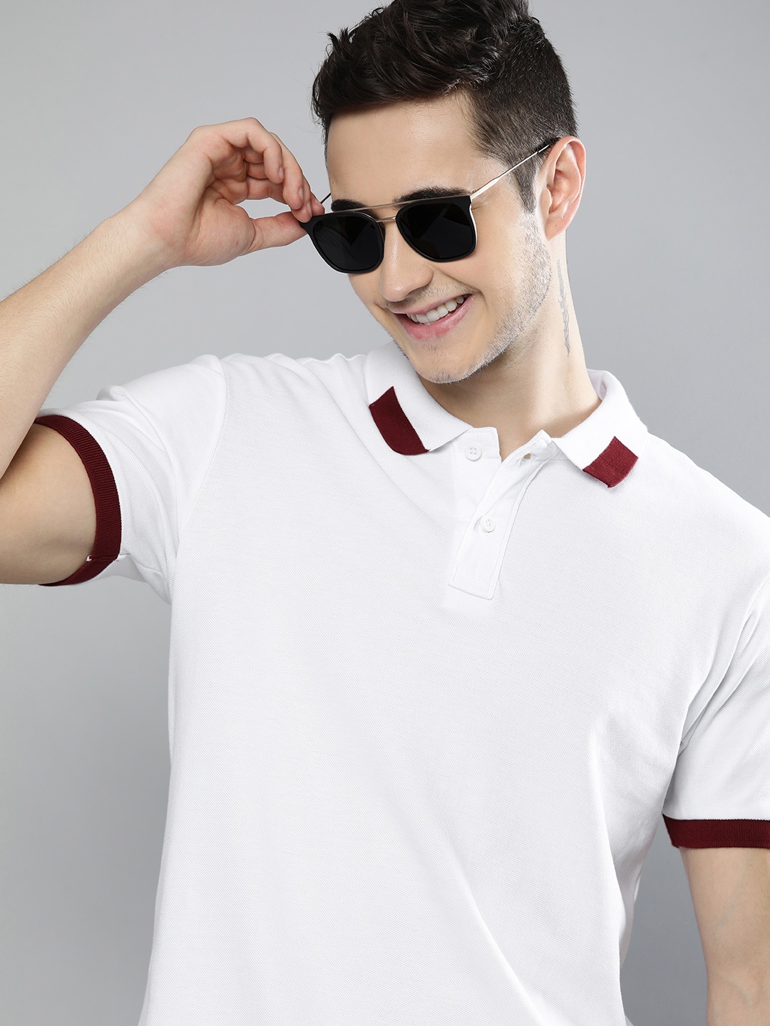 

HERE&NOW Men White Solid Polo Collar Pure Cotton T-shirt