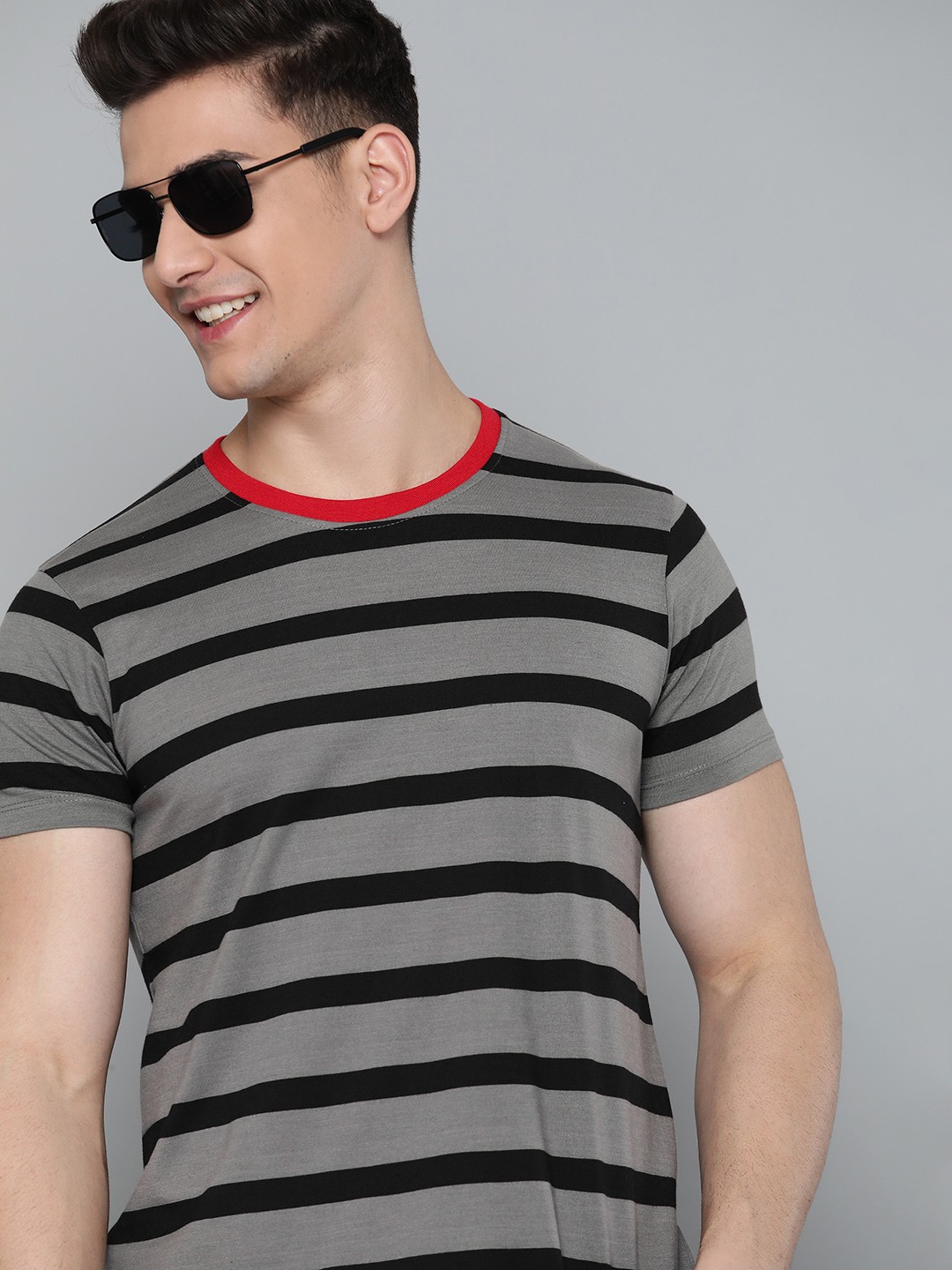 

HERE&NOW Men Black & Grey Pure Cotton Striped T-shirt