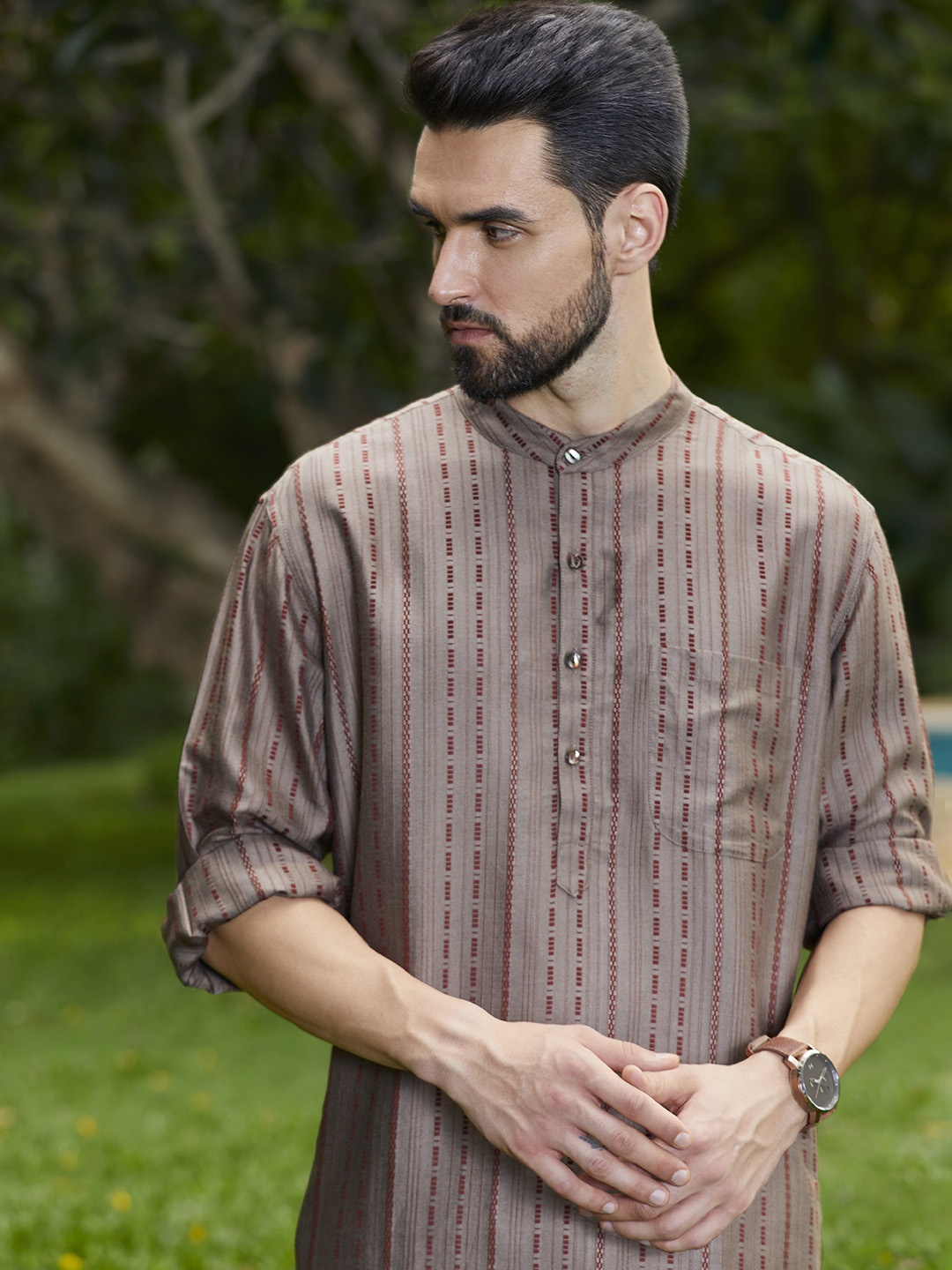 

Fabindia Men Taupe & Brown Striped Dobby Kurta