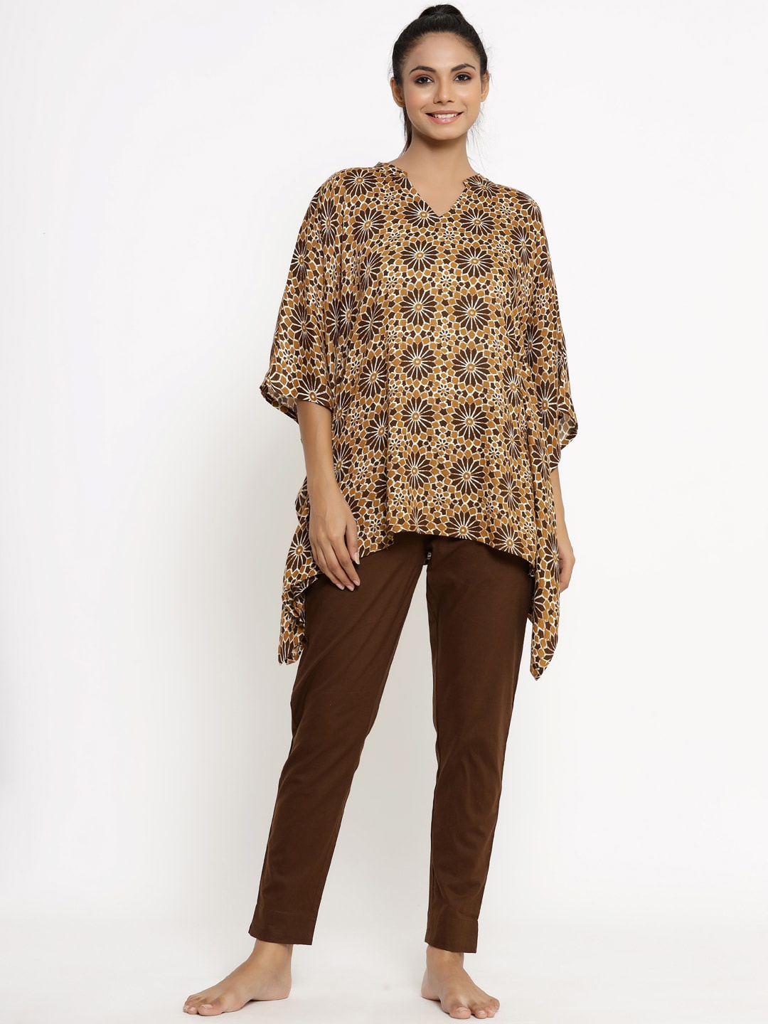 

kipek Women Brown & Yellow Printed Night suit KK258BN