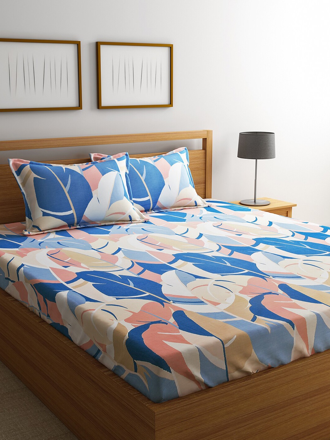 

URBAN DREAM Blue Printed 210 TC King Bedsheet with 2 Pillow Covers