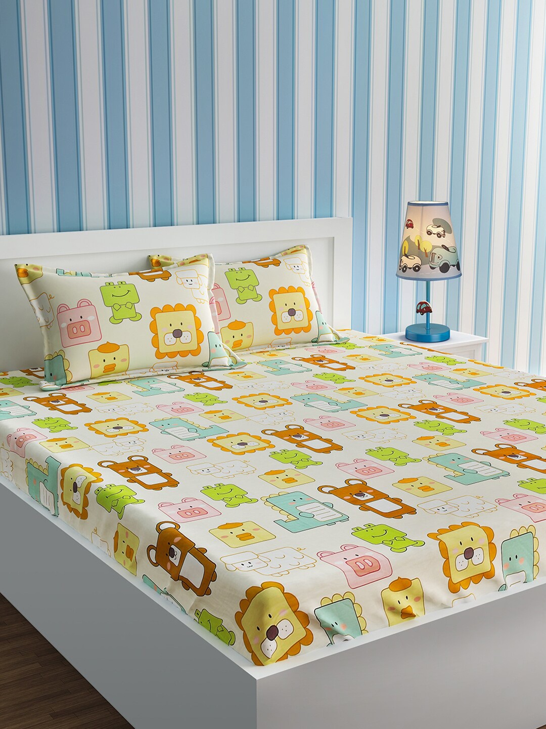 

URBAN DREAM Yellow Printed 210 TC Queen Bedsheet with 2 Pillow Covers