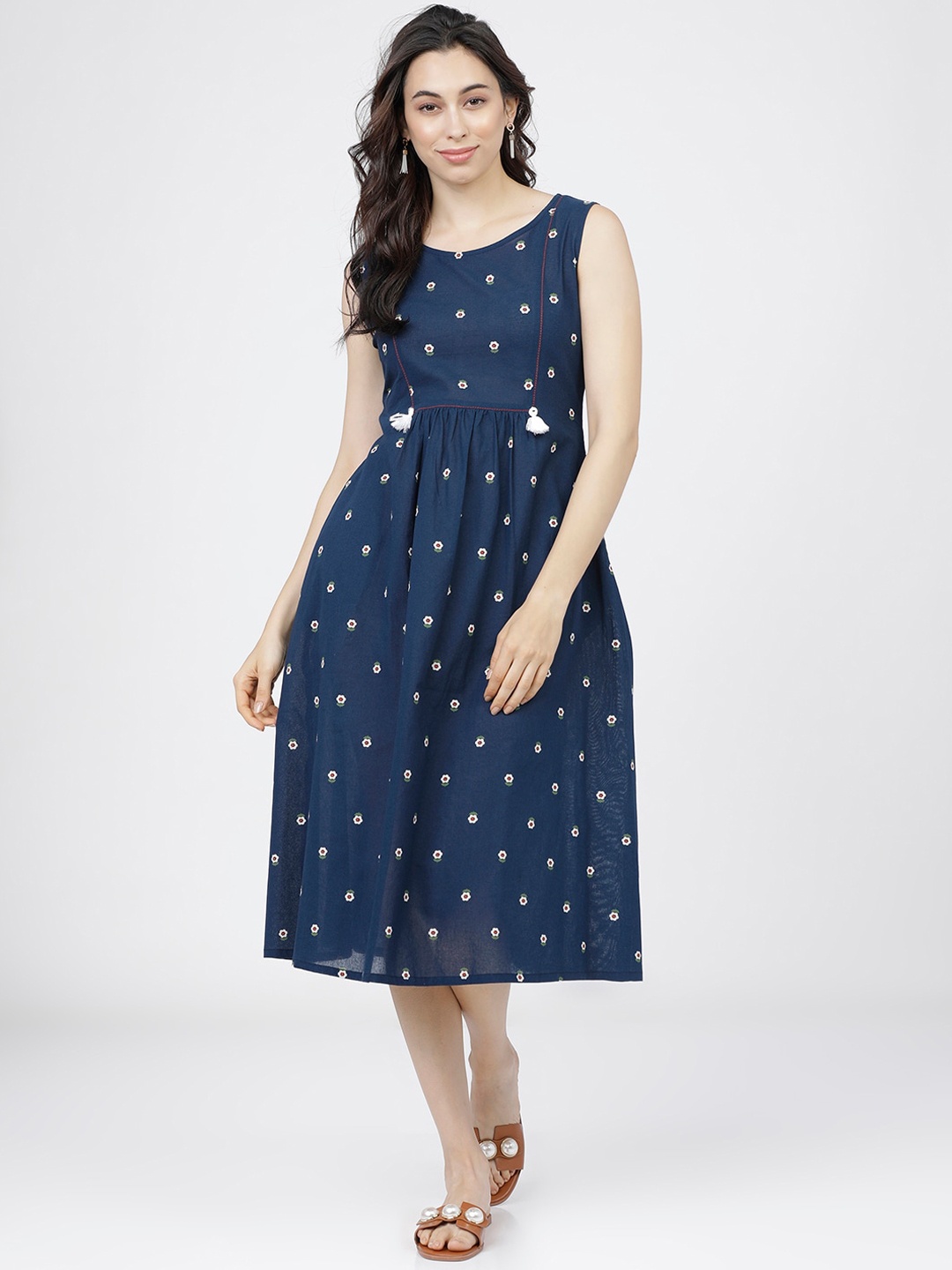 

Vishudh Navy Blue & White Floral Printed Round Neck Midi Fit & Flare Dress