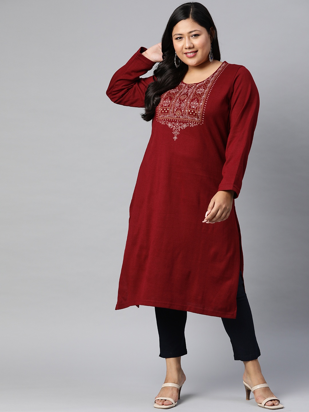 

Rangriti Women Maroon Ethnic Motifs Yoke Design Kurta