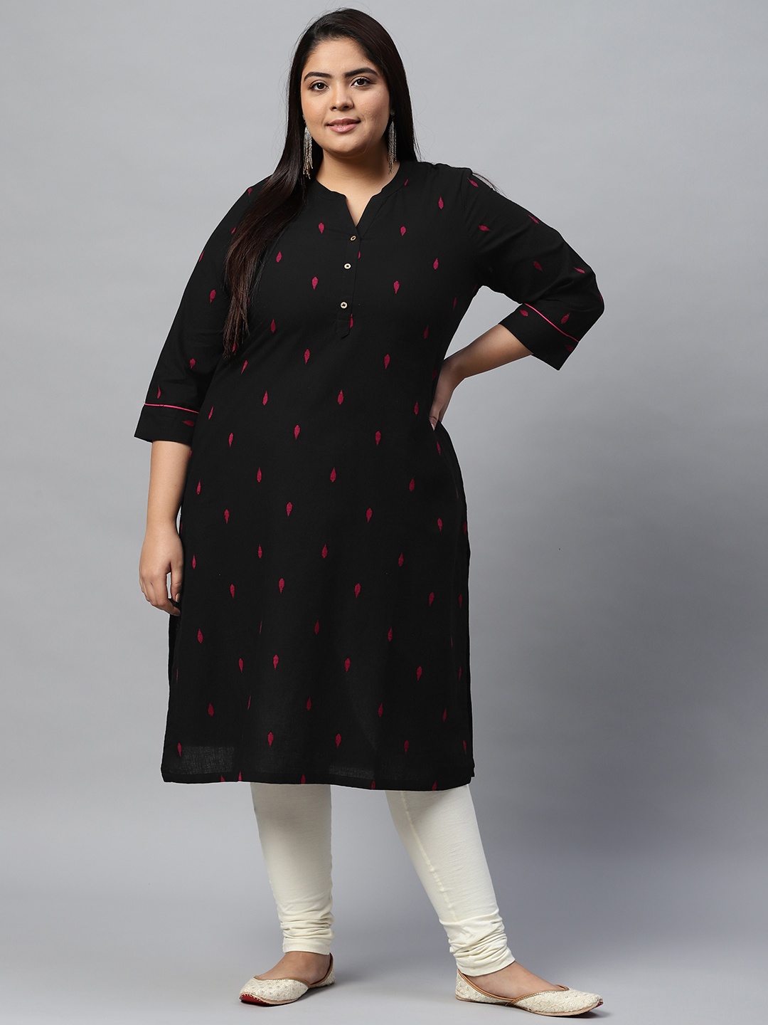 

Rangriti Women Black Kurta