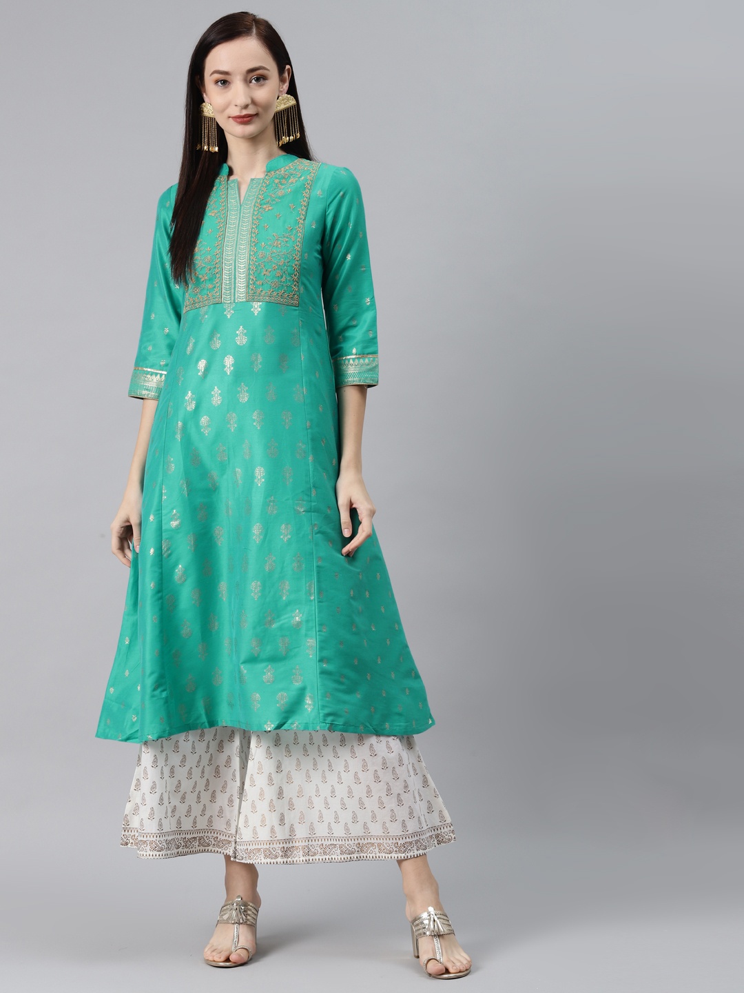 Rangriti Women Green Floral Kurta