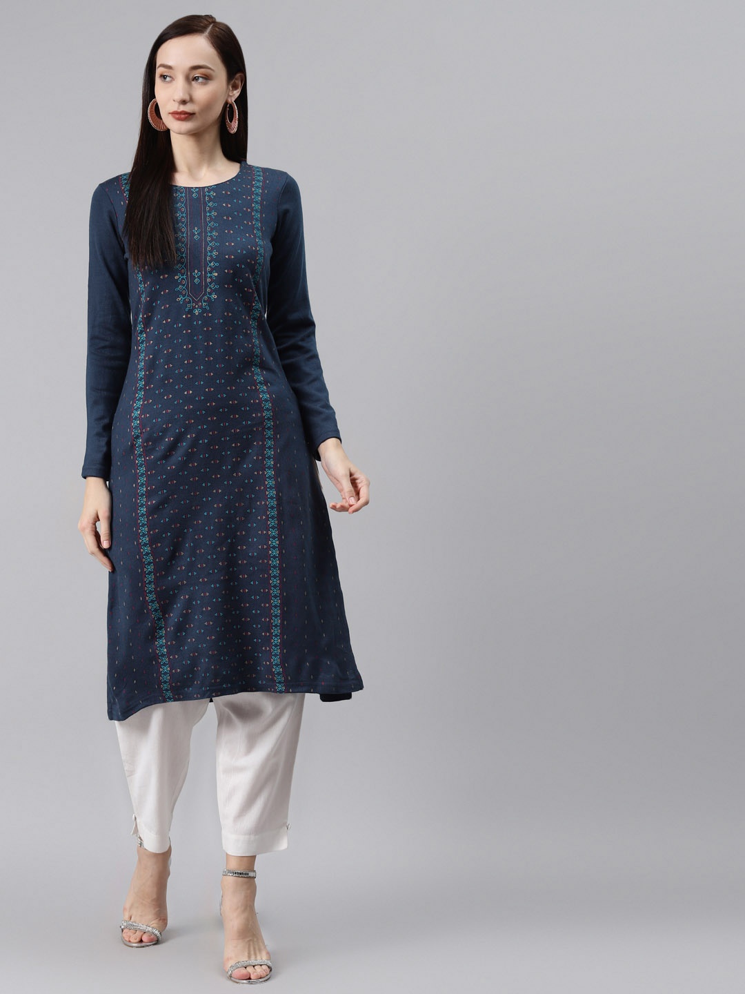 

Rangriti Women Blue Geometric Printed Kurta