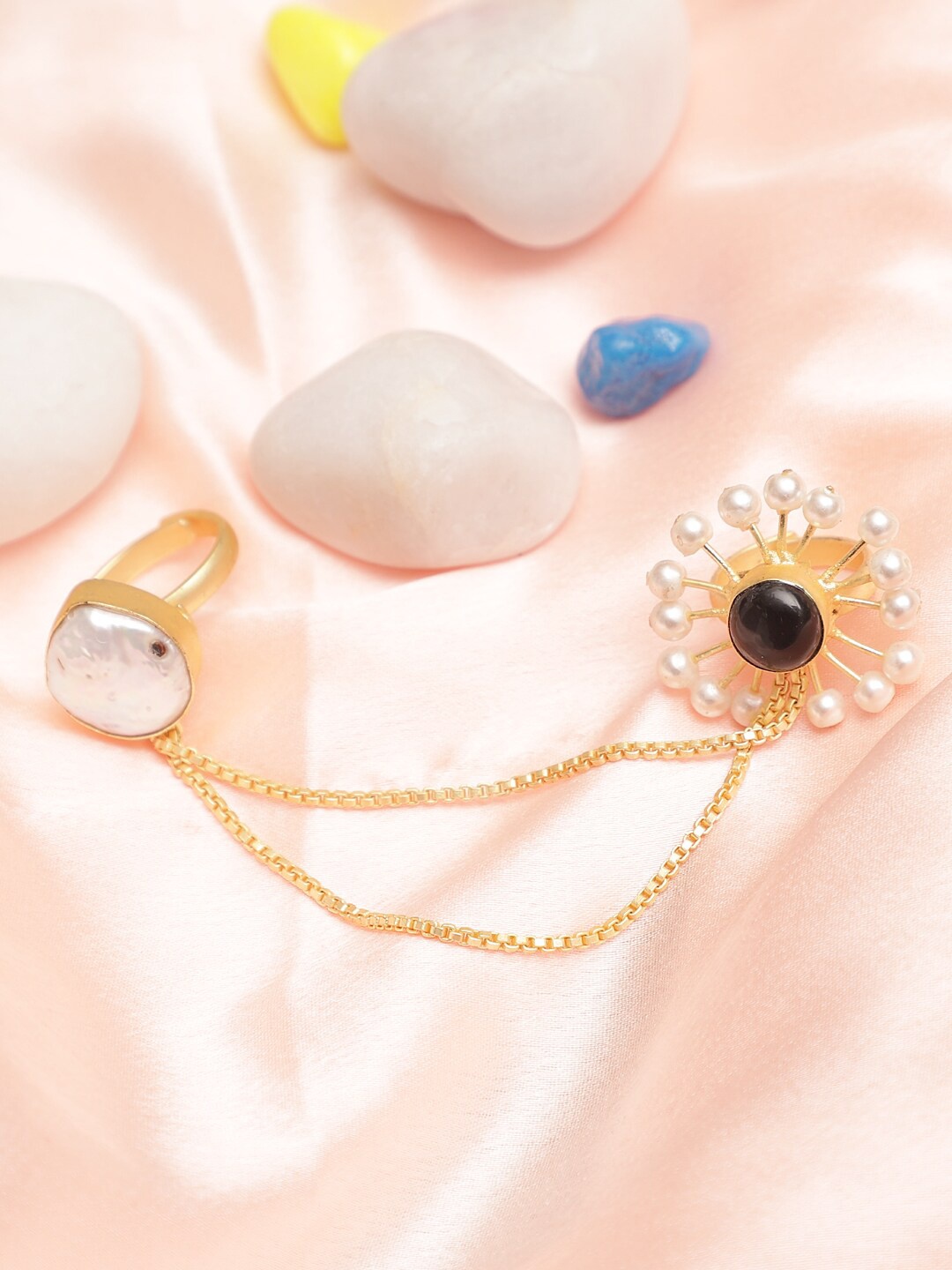 

Voylla Gold-Toned & Black Agate-Stone Studded Adjustable Finger Ring