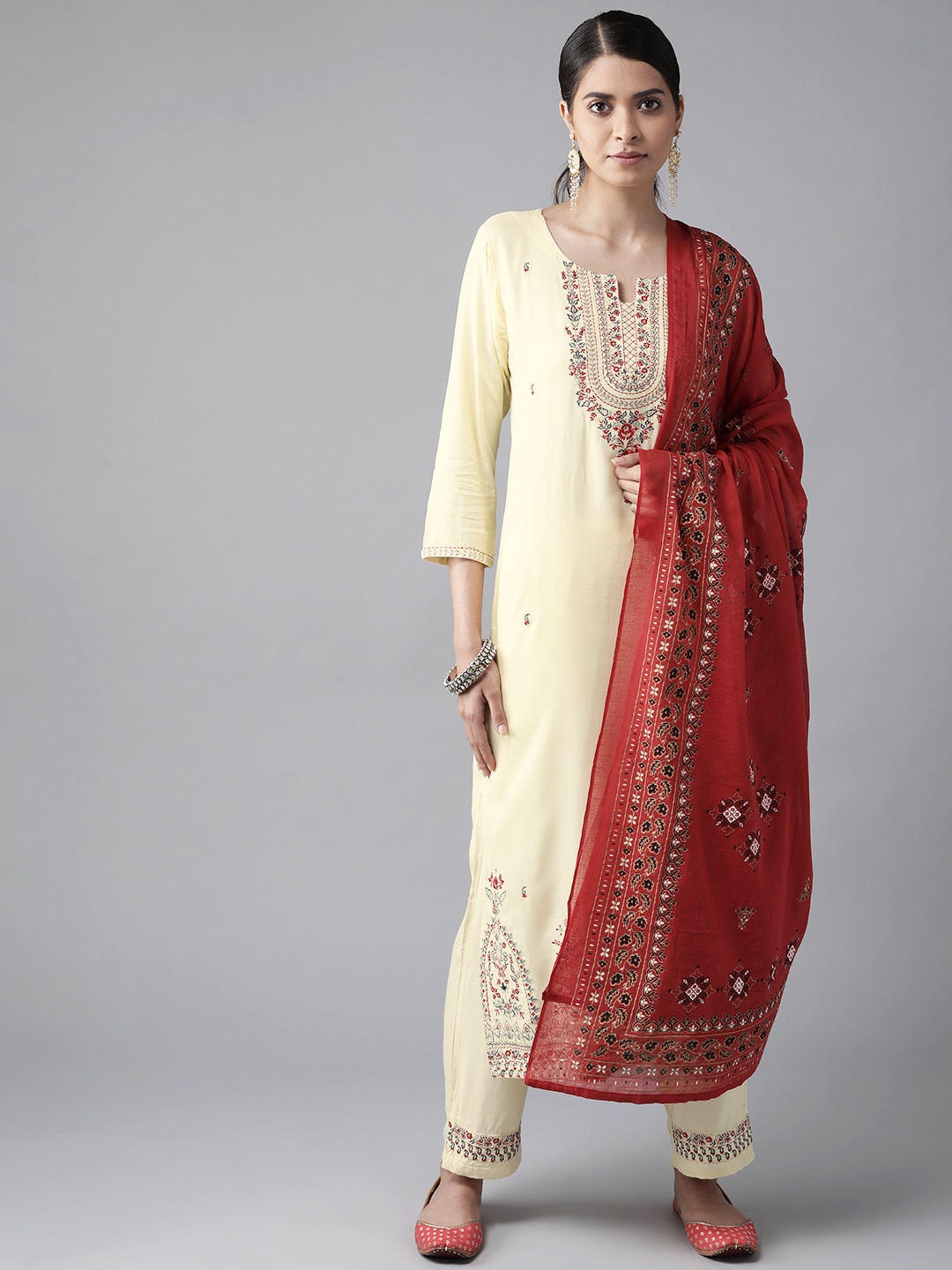 

Yufta Women Cream-Coloured Ethnic Motifs Embroidered Regular Thread Work Kurta with Palazzos & With Dupatta