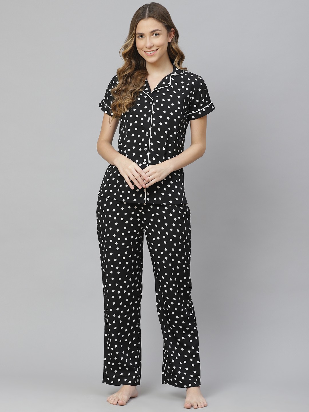

Cottinfab Women Black & White Polka Dots Printed Night suit