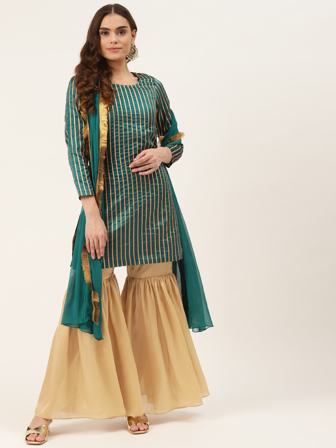 

KHUMAAR Shuchi Bhutani Women Green Striped Regular Gotta Patti Kurta with Sharara & With Dupatta
