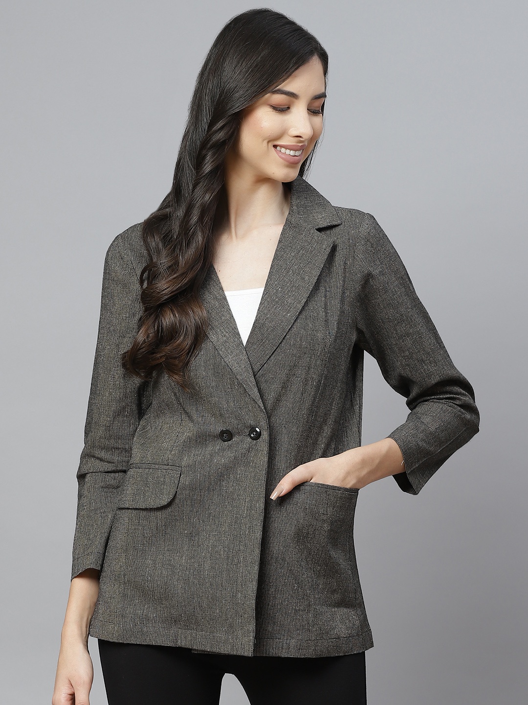 

Cottinfab Women Taupe Solid Regular Fit Double Breasted Blazer