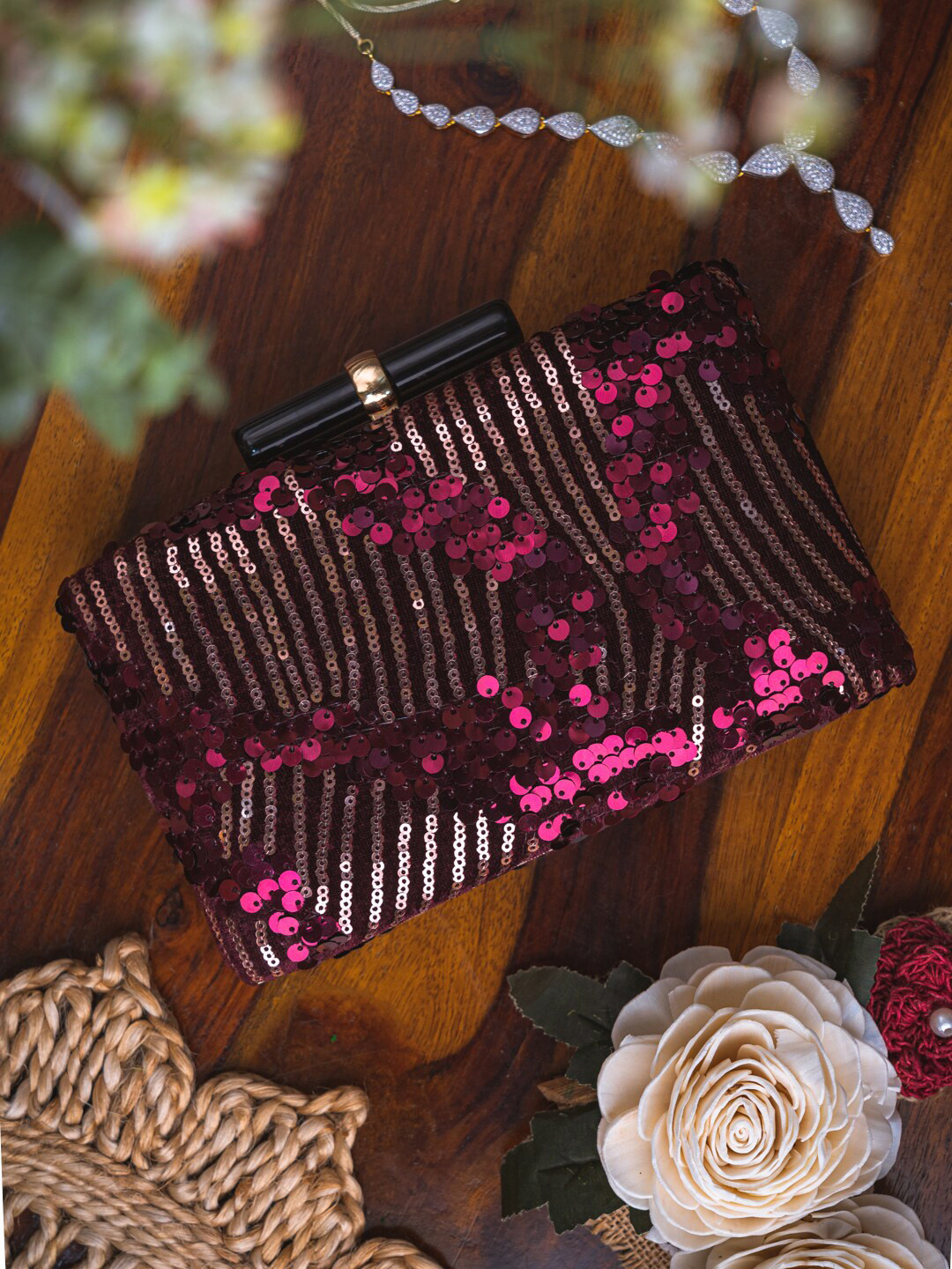 

NR By Nidhi Rathi Burgundy & Gold-Toned Embellished Box Clutch